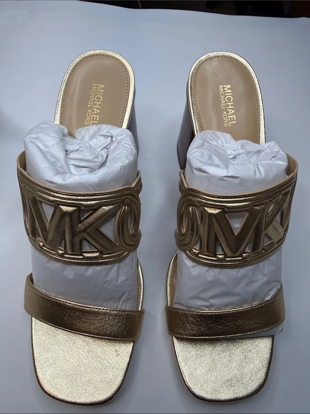MICHAEL Michael Kors Women's Alma Mid Sandals Size 10